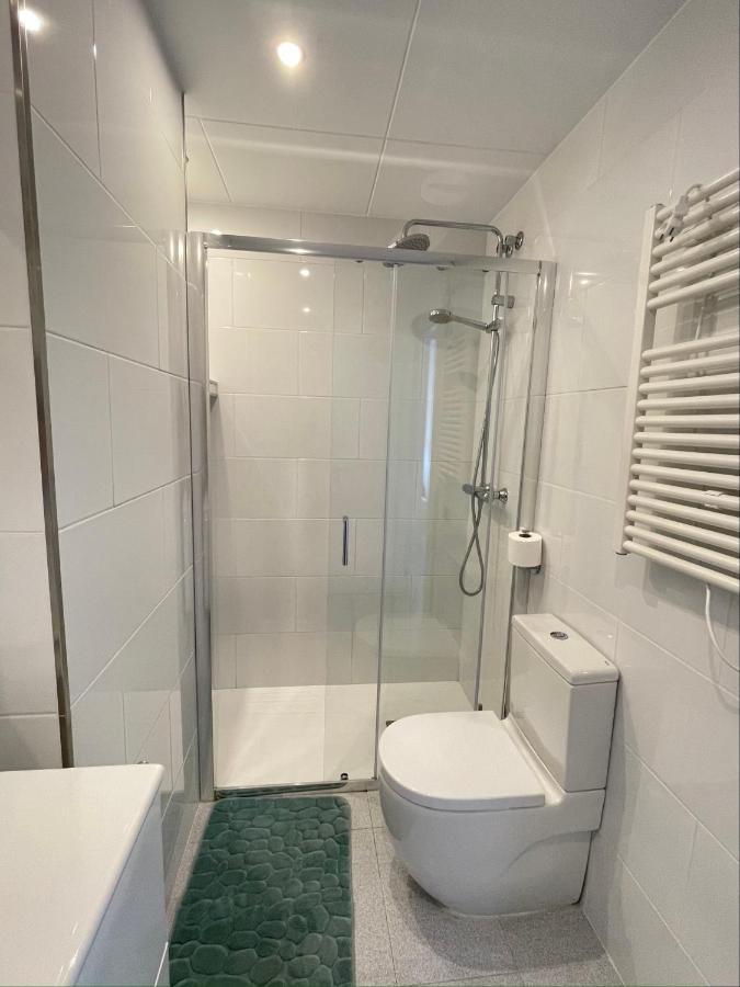 Acogedor Y Centrico Apartamento A 1' De La Playa Roses Zewnętrze zdjęcie